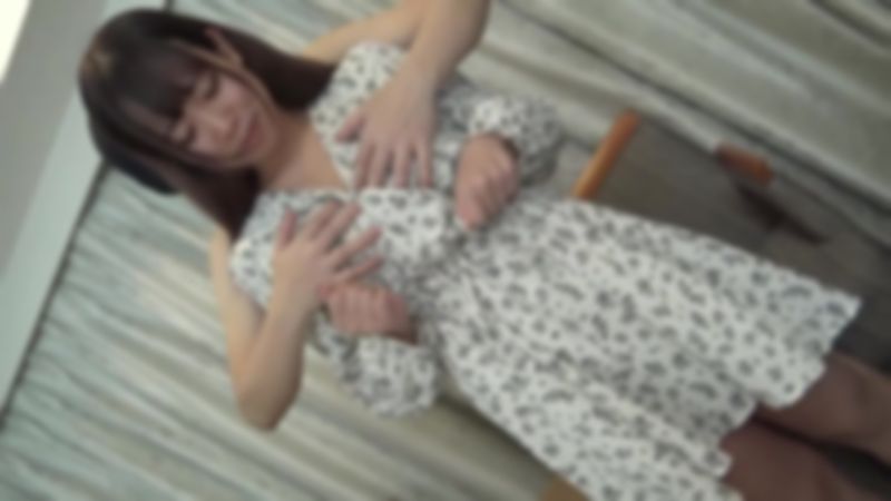 
							過去最棒的柔乳軟乳。獻出所有追求快樂的她顏射中出2連發發射！！ FC2-PPV-4141956
						