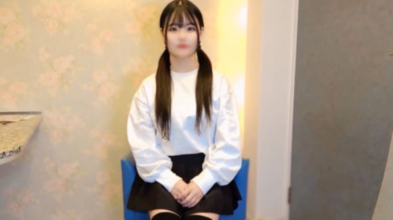 
							【無】過膝襪＋雙馬尾♡與天使般笑容超絶可愛的由美2回中出自拍性愛！讓欲求不滿的剛毛小穴高潮！ FC2-PPV-4420877
						