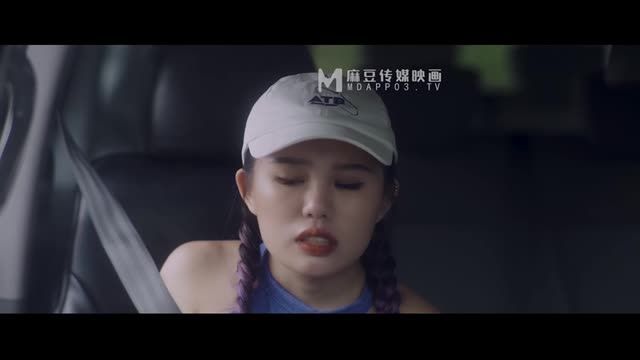
							國產AV 麻豆傳媒 性工作者 EP3 黃播情侶野戰實錄 管明美
						