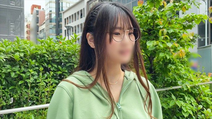 
							【超M 土氣陰沉宅女】有著被侵犯願望喜歡BL的妄想變態妹子22歳 FC2-PPV-4162279
						