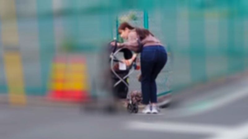 
							【個人】安產型美臀偶像臉蛋太太。即使盡情摸屁股也還不出錢來、陰道深處滿滿中出。 FC2-PPV-4224424
						