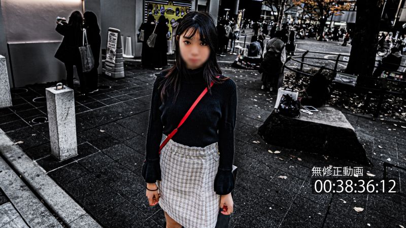 
							【身段高挑・大姊】認真般希望交友的網路女人。有空閒時間無套插入外出＋無套中出。 FC2-PPV-4314681
						