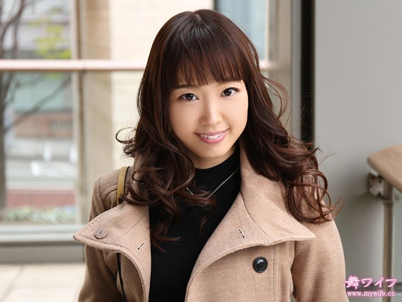 
							跳舞人妻 成宮真奈 1 292MY-777
						