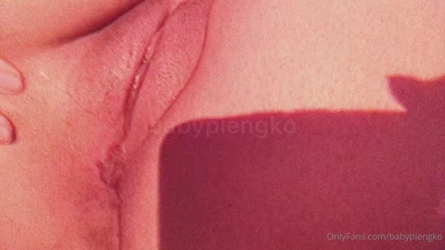 
							onlyfans_babypiengko 自慰不够还要大棒棒
						
