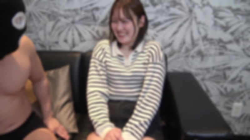 
							聯誼認識煩惱就職活動的50歲女大學生。為了消除面試緊張自拍性愛中出 FC2-PPV-4474416
						