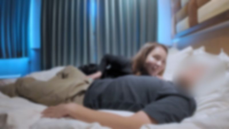 
							【無】上司交際人生初次的銀座！在不習慣的環境喝醉酒、被大姊帶回家。逆夜襲襲擊2發射精。 FC2-PPV-4200062
						