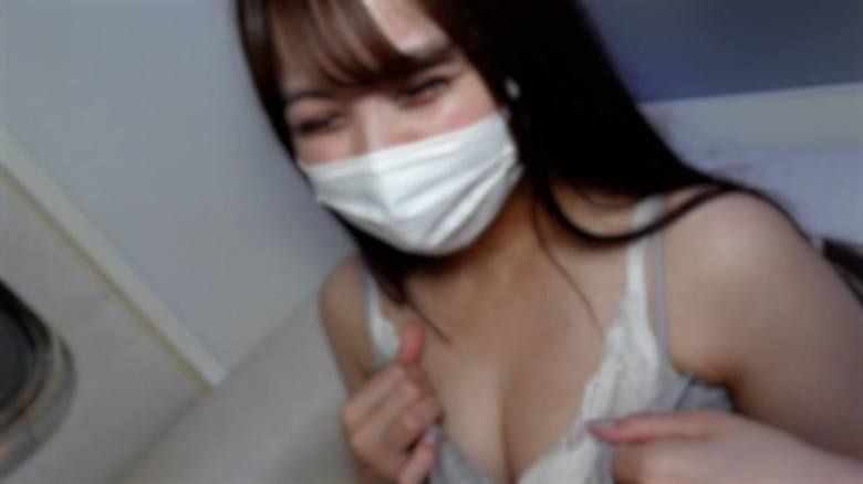 
							【初．無修正】笑臉可愛的內定的宅女22歳大學生 FC2-PPV-4503128
						